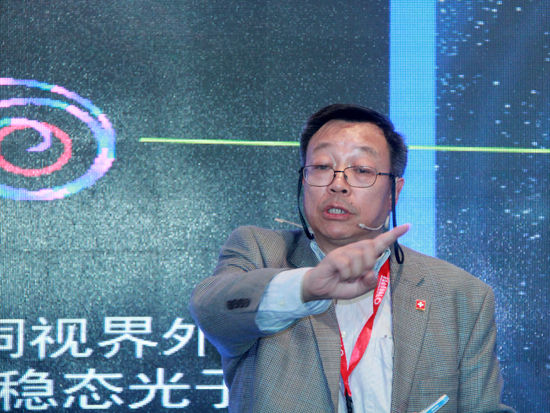 “2015中國綠公司年會”于4月20-22日在沈陽召開。上圖為中國科學院高能物理研究所研究員、中國科學院粒子天體物理重點實驗室主任張雙南。（圖片來源：新浪財經(jīng) 劉海偉 攝）